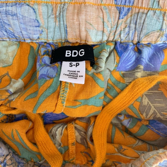 Urban Outfitters Inside Out Lounge Shorts - Picture 5 of 6